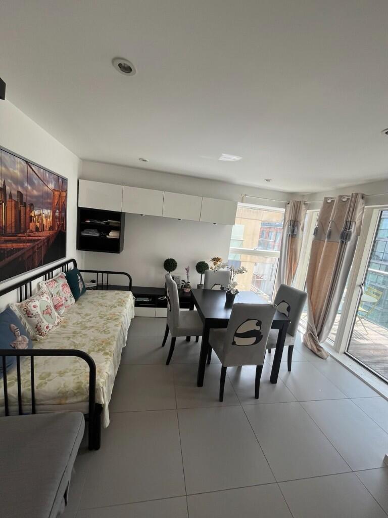 1-bed flat on Dance Square, London, EC1V, £570,000