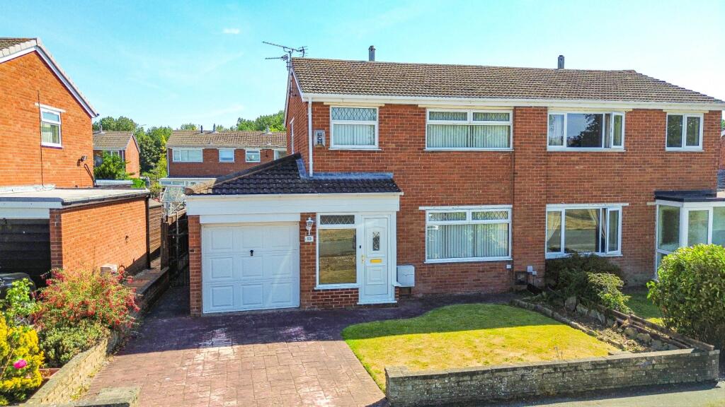 Main image of property: Clivedon Road, Connah's Quay, Deeside, Flintshire, CH5 4LW