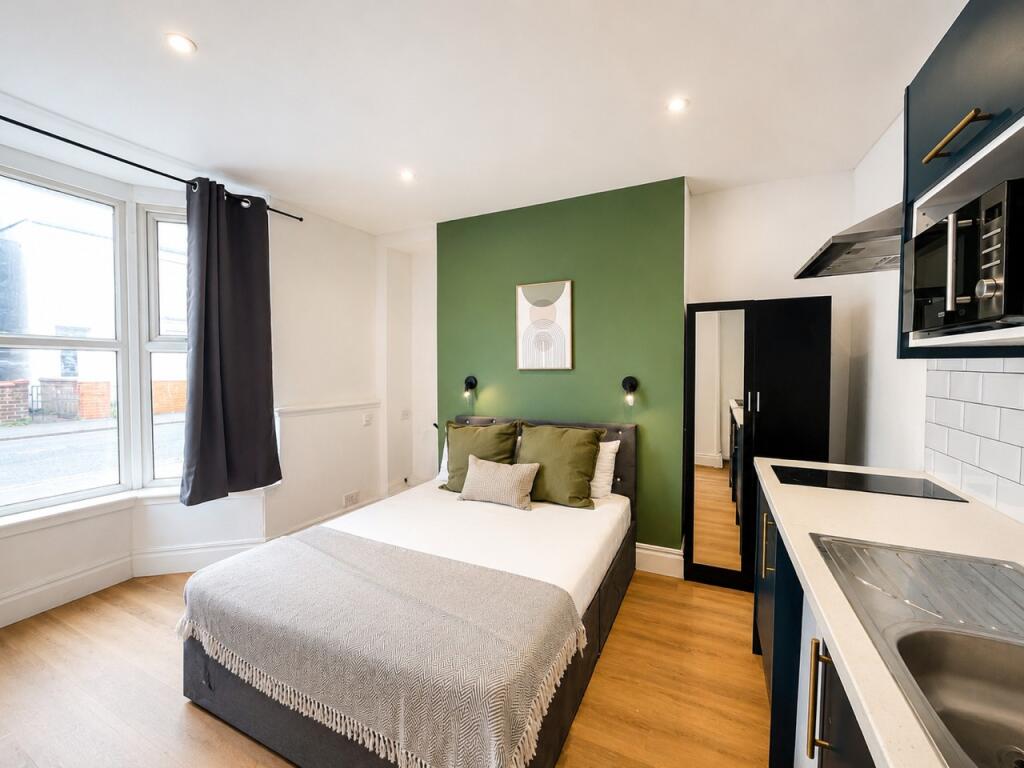 Main image of property: Argyle Street, Boston