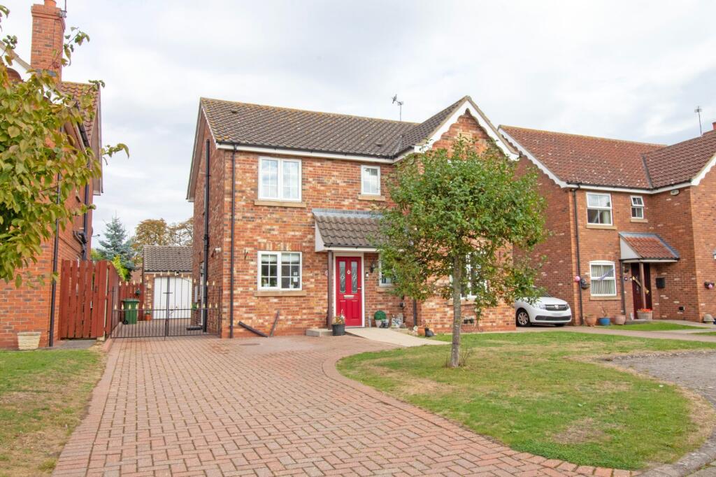 Main image of property: Oaklands, Beckingham, DN10