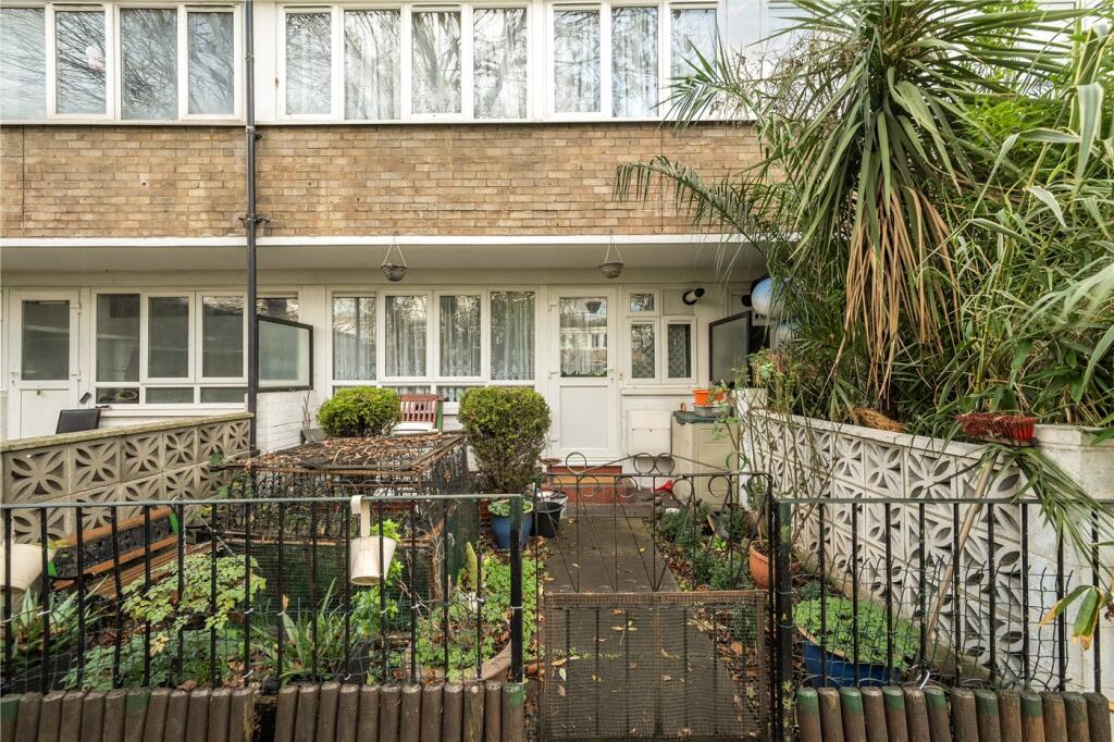 Main image of property: Clark Street, London, E1