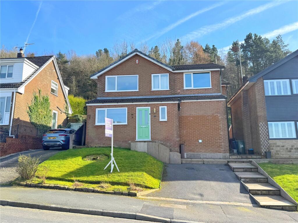 Main image of property: Horncliffe Close, Rawtenstall, Rossendale, BB4