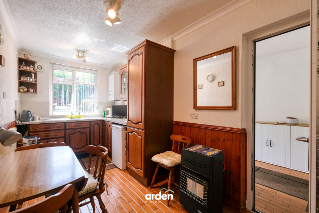 Rednal Road, Birmingham, B38 photo 3