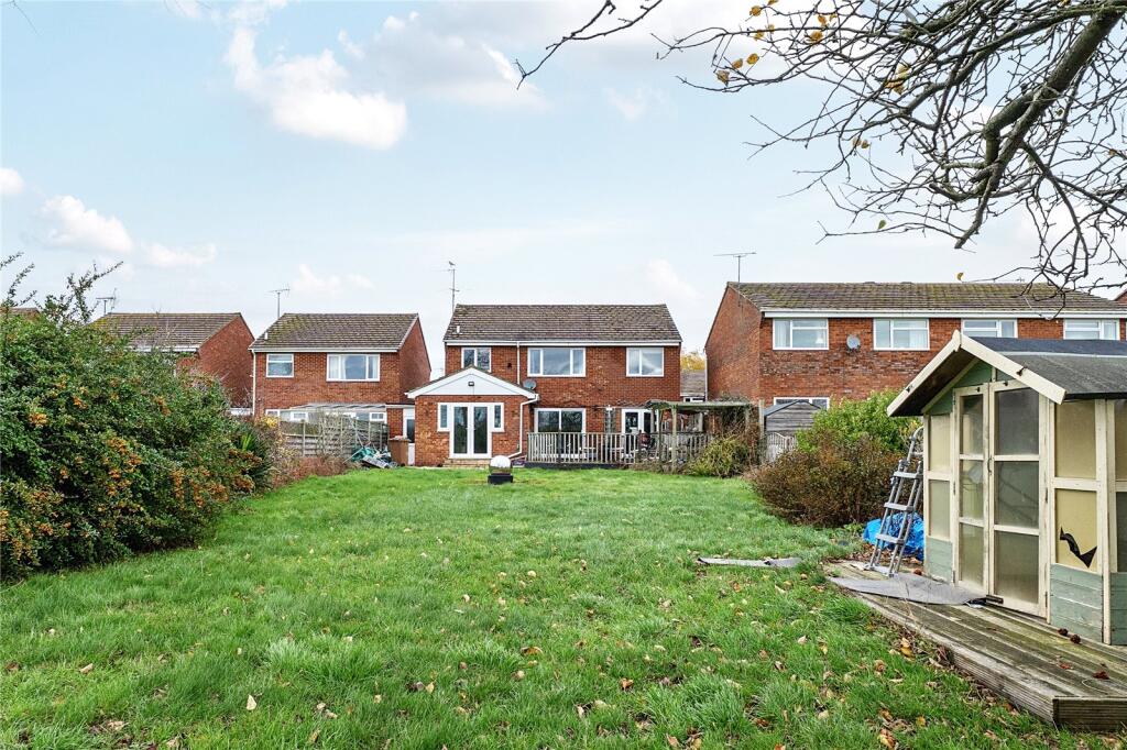 Tirlebank Way, Tewkesbury, Gloucestershire photo 2