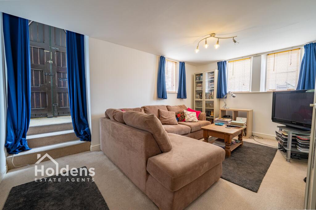 Apartment in Preston - View 2