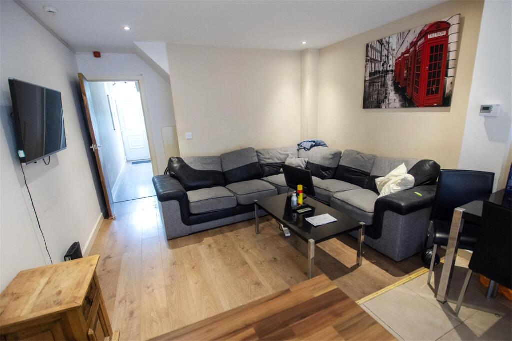 Heeley Road, Birmingham, B29 photo 2