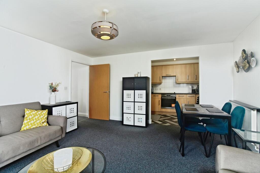 Main image of property: London Road, Croydon, Surrey, CR0