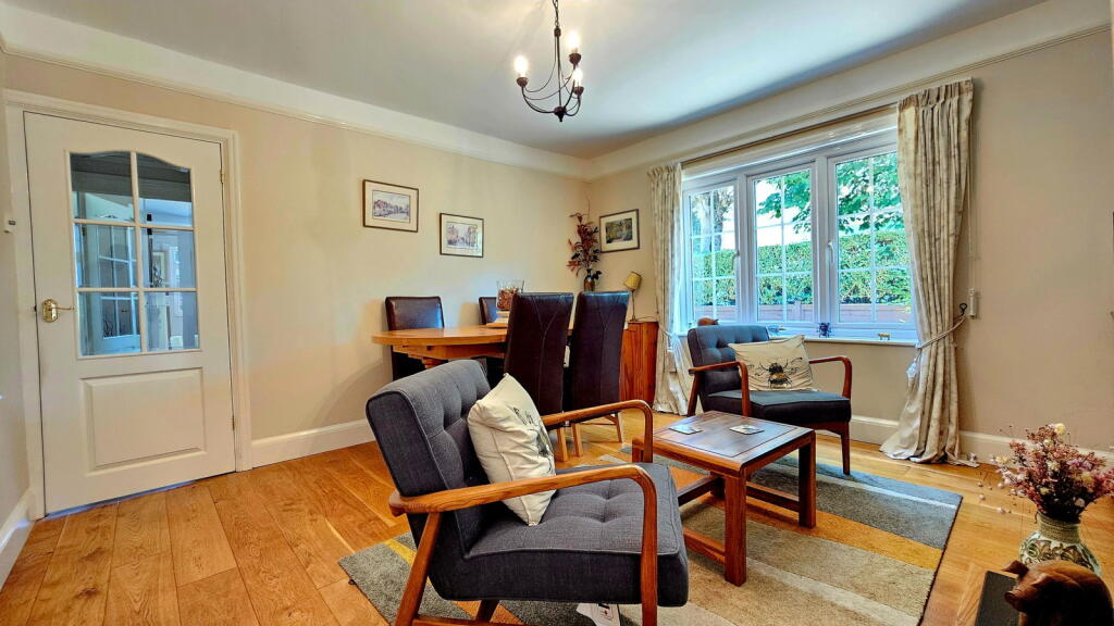 Enborne Road, Newbury, RG14 6AN photo 4