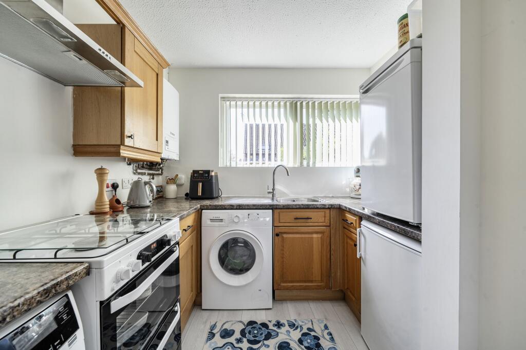 House in Milton Keynes, Browns Wood, Walton - View 5