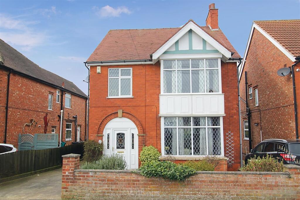 Main image of property: Park Avenue, Skegness