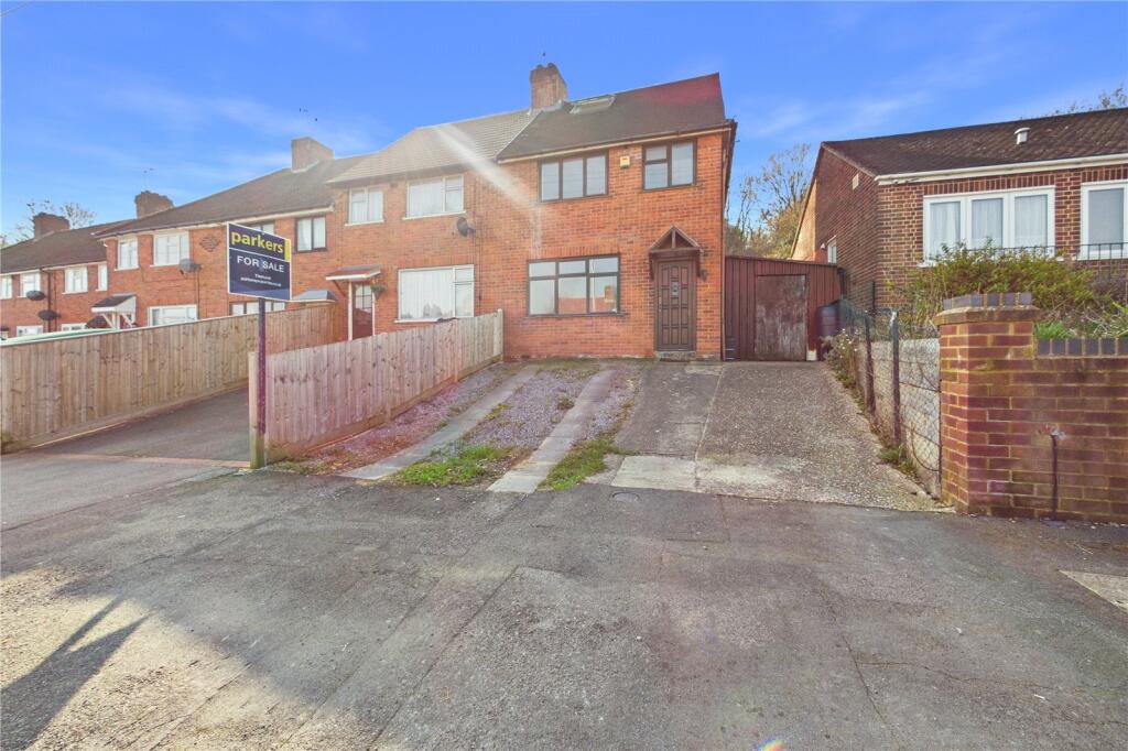 Main image of property: Thirlmere Avenue, Tilehurst, Reading, Berkshire, RG30