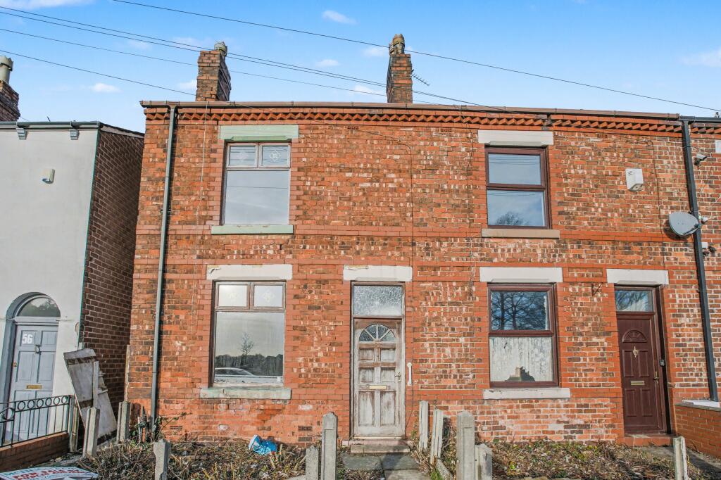Main image of property: 52 Victoria Road, Platt Bridge, Wigan WN2 5DN