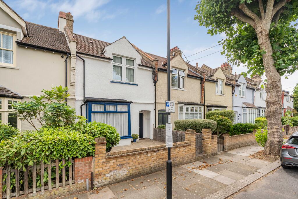 House in London - View 2