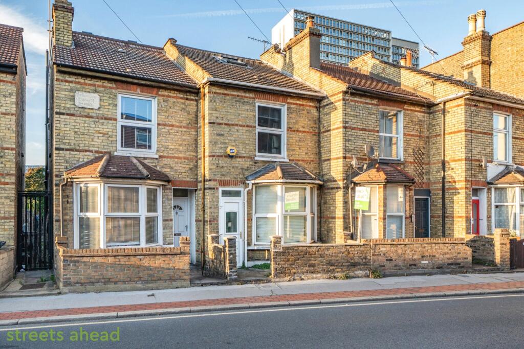 Main image of property: Lower Coombe Str, South Croydon, Croydon, CR0