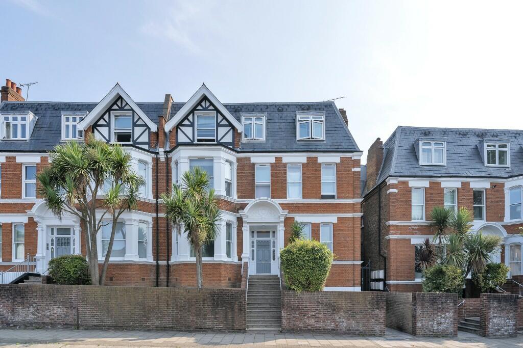 Main image of property: Finchley Road, London, NW3 *Communal Garden*