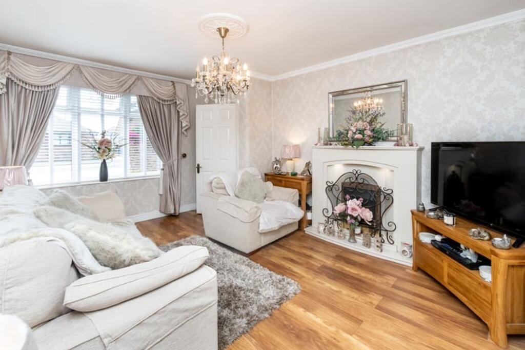 14 Northdale Road photo 2