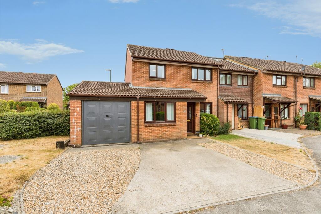 Main image of property: Charrington Way, Broadbridge Heath, Horsham, West Sussex, RH12