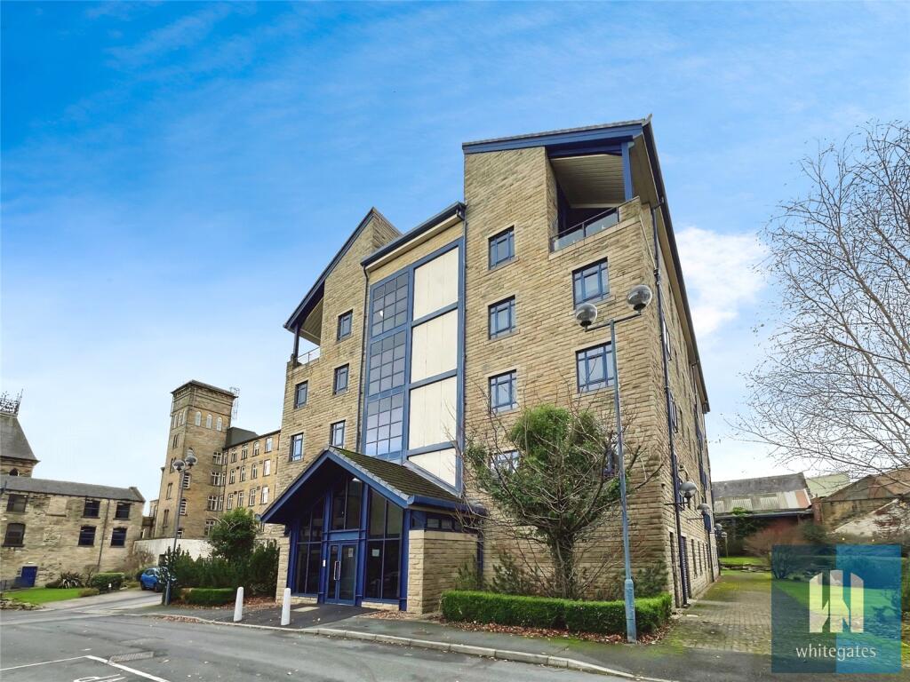 2-bed flat on Equilibrium, Lindley, Huddersfield, HD3, £90,000