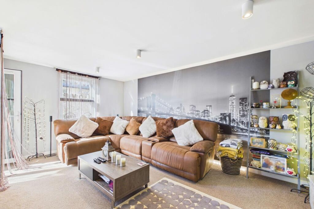 Apartment in Torquay - View 5