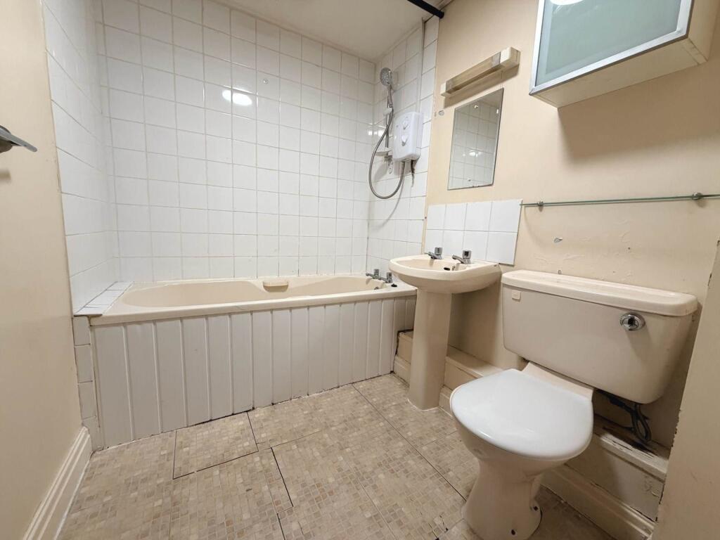 Apartment in Blackpool - More