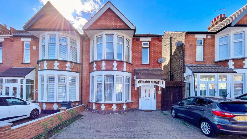 Main image of property: Cambridge Road, Seven Kings, IG3