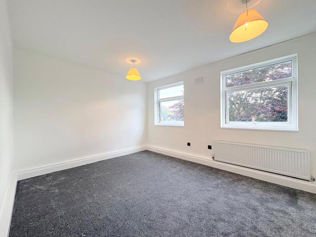 Apartment in Liverpool - View 4