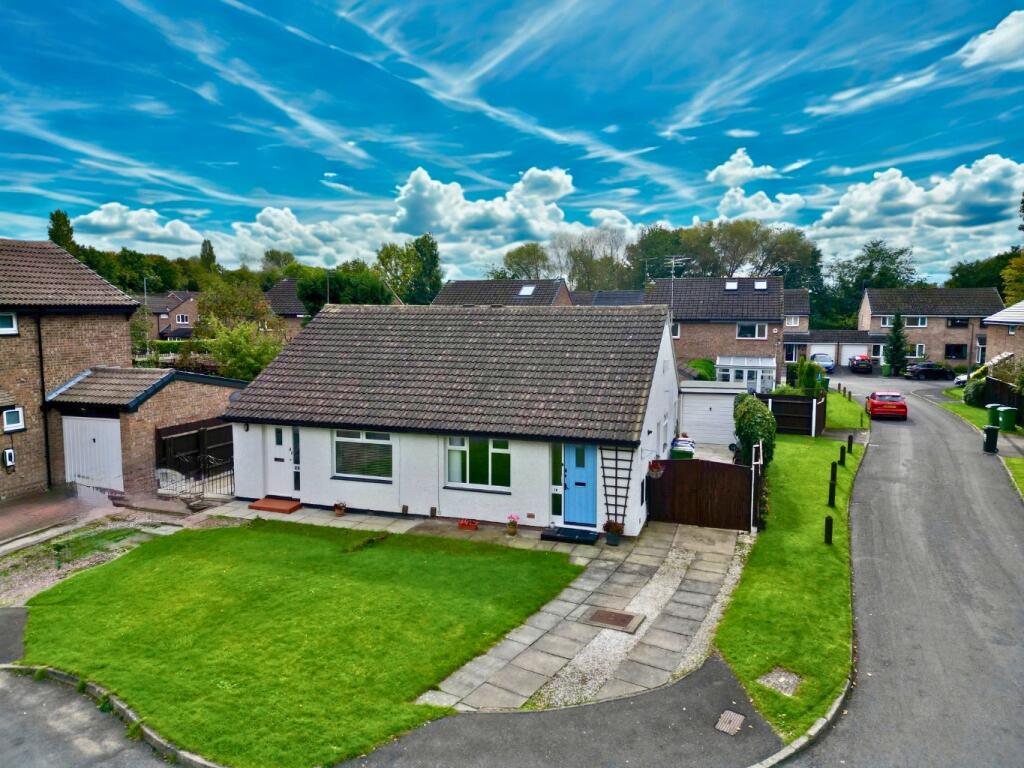 Main image of property: Winslade Close, Hazel Grove, Stockport, Cheshire, SK7 5RB
