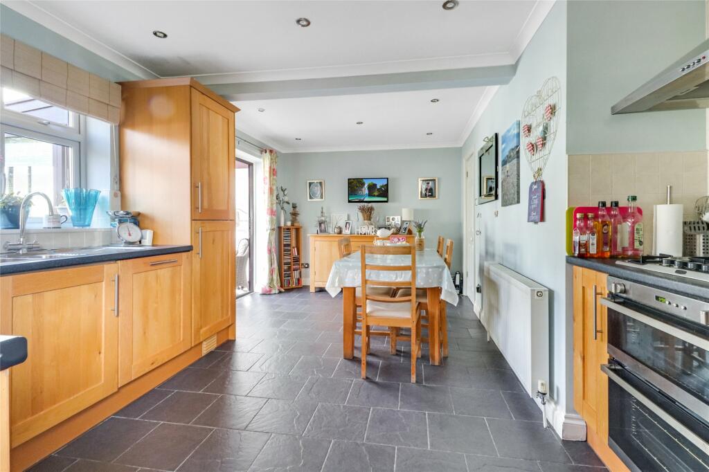 Marist Way, Barnstaple, EX32 photo 4