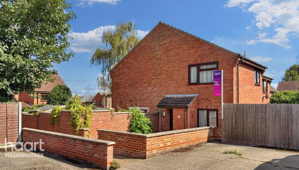 Main image of property: Gasfield, Mistley, Manningtree, Essex