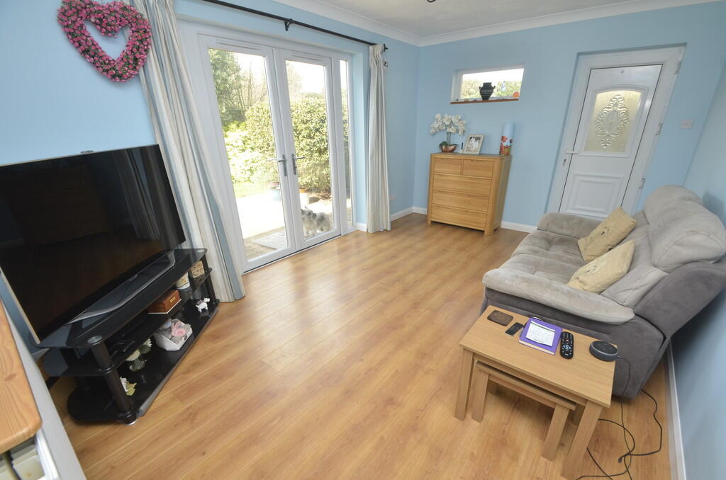 House in East Suffolk, Felixstowe - More