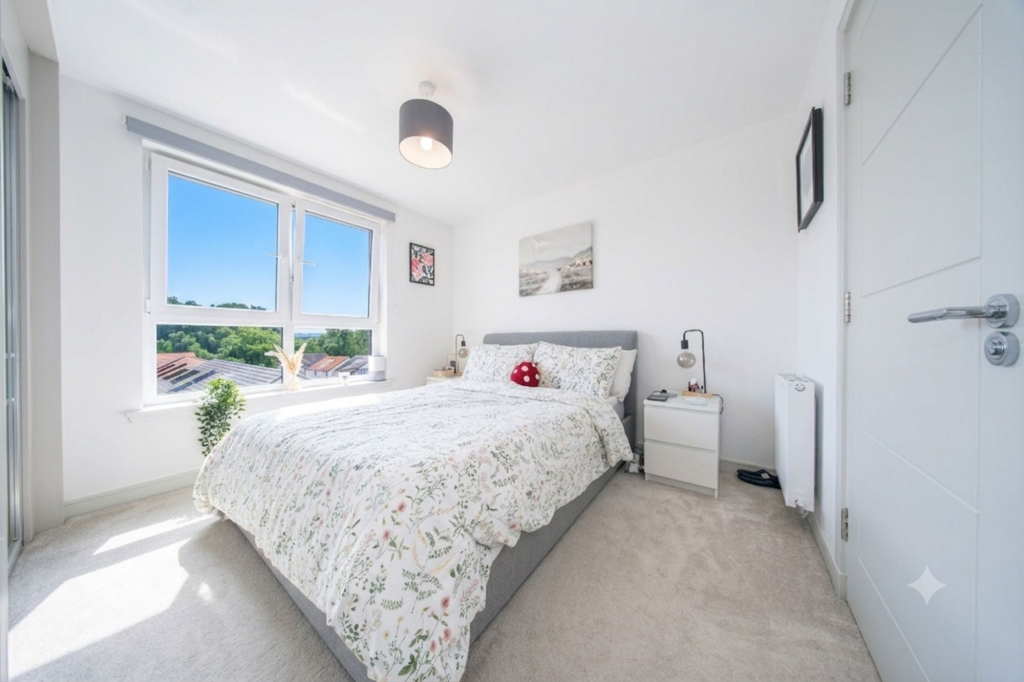 Kaims Crescent, Livingston, EH54 7FX - View 4