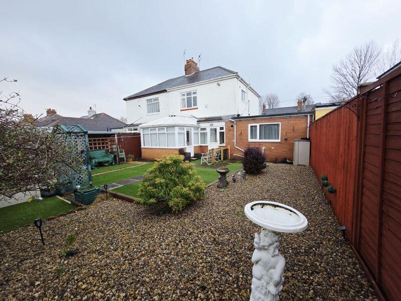 Whinneyfield Road, Newcastle Upon Tyne photo 4