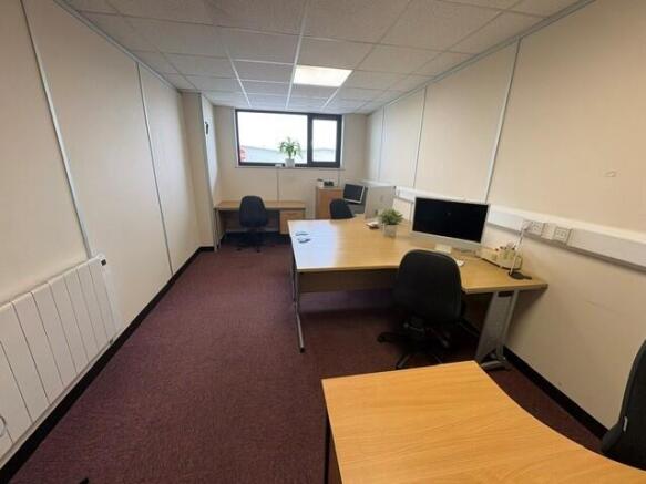 ROOM 7