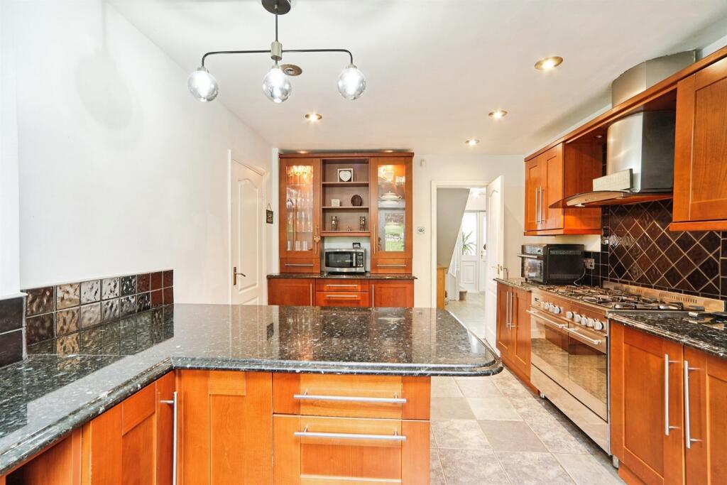 Additional image 10 of Summerfield Grove, Baildon, Shipley