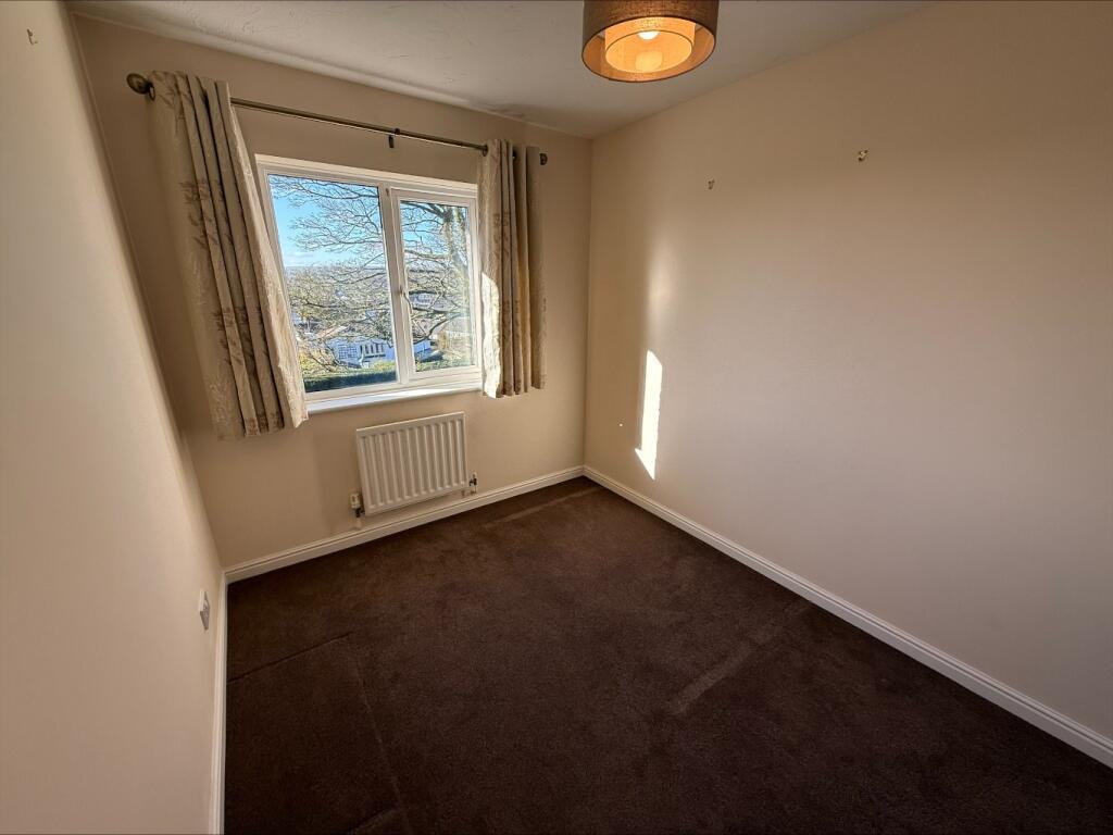 Additional image 13 of Farley Crescent, Oakworth, BD22