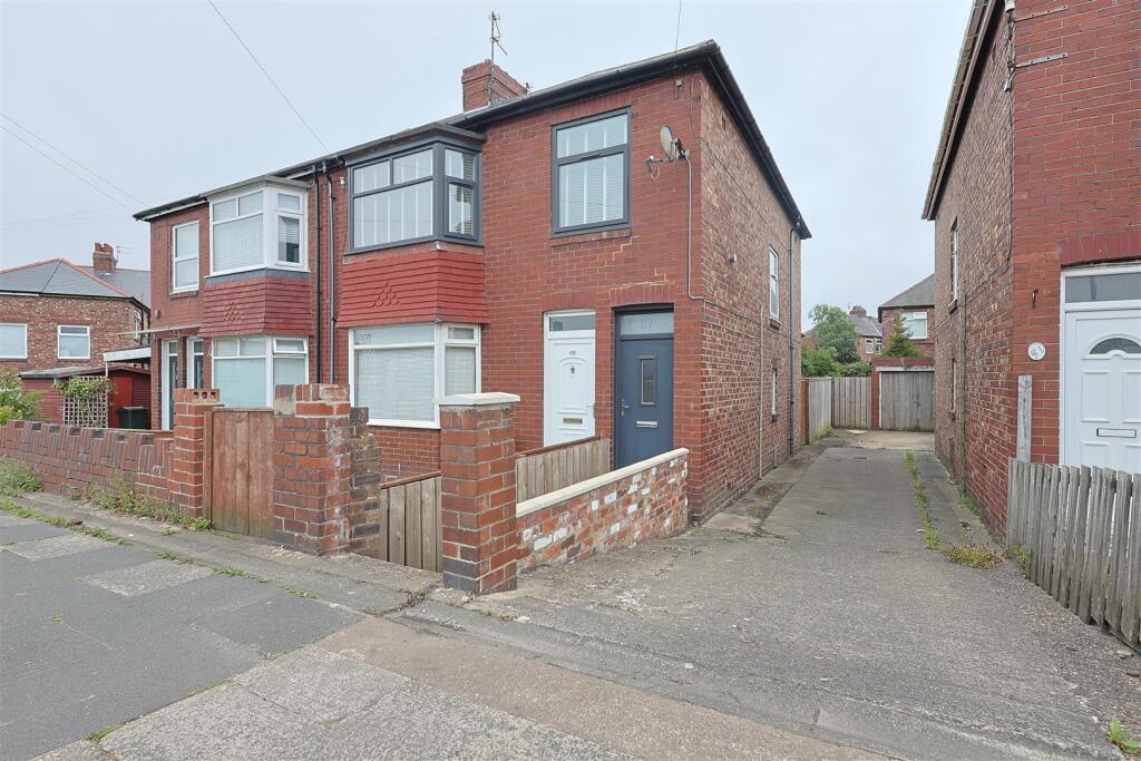 Apartment in Newcastle upon Tyne, Heaton - View 3