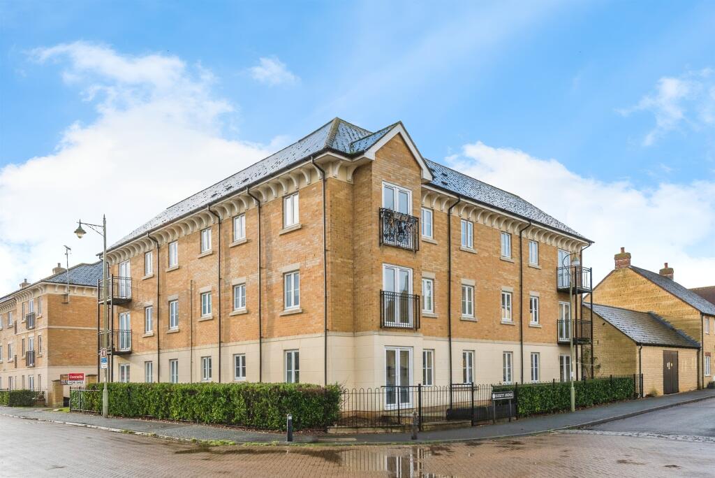 Main image of property: Trefoil Way, Carterton