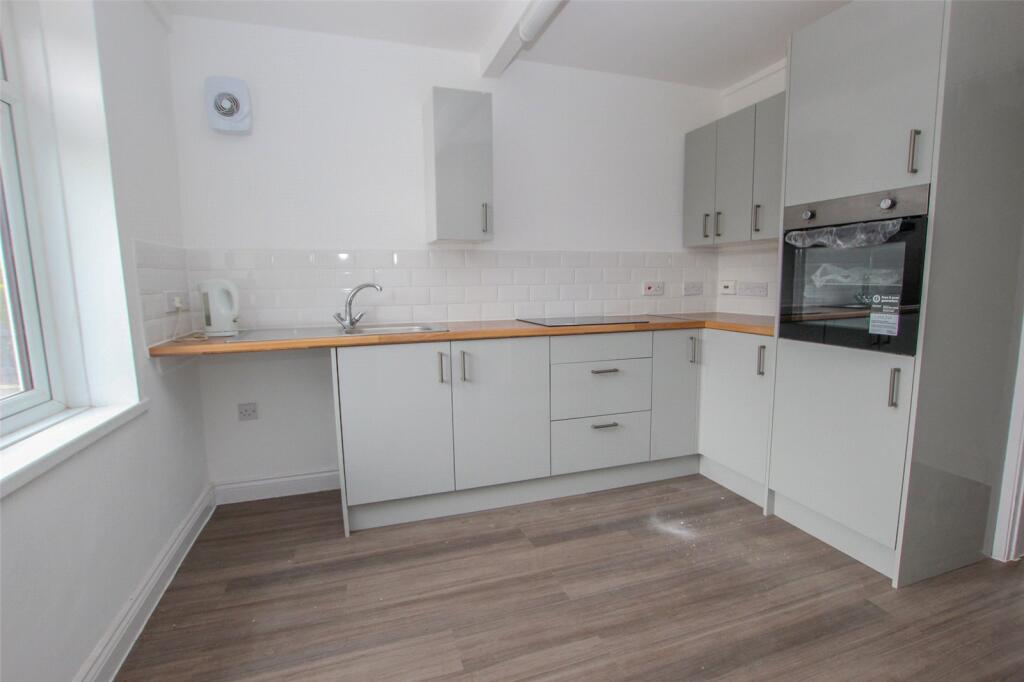 House in Weston-super-Mare, Coronation - View 3