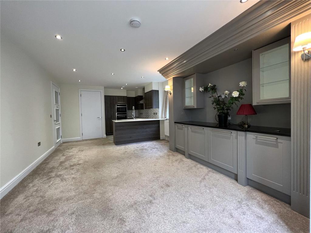 Stratton Place, Stratton, Cirencester, Gloucestershire, GL7 - View 4