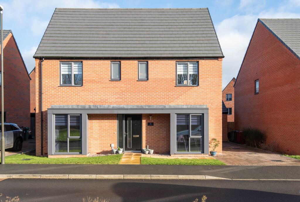 Main image of property: Hill Street, Wingerworth, S42