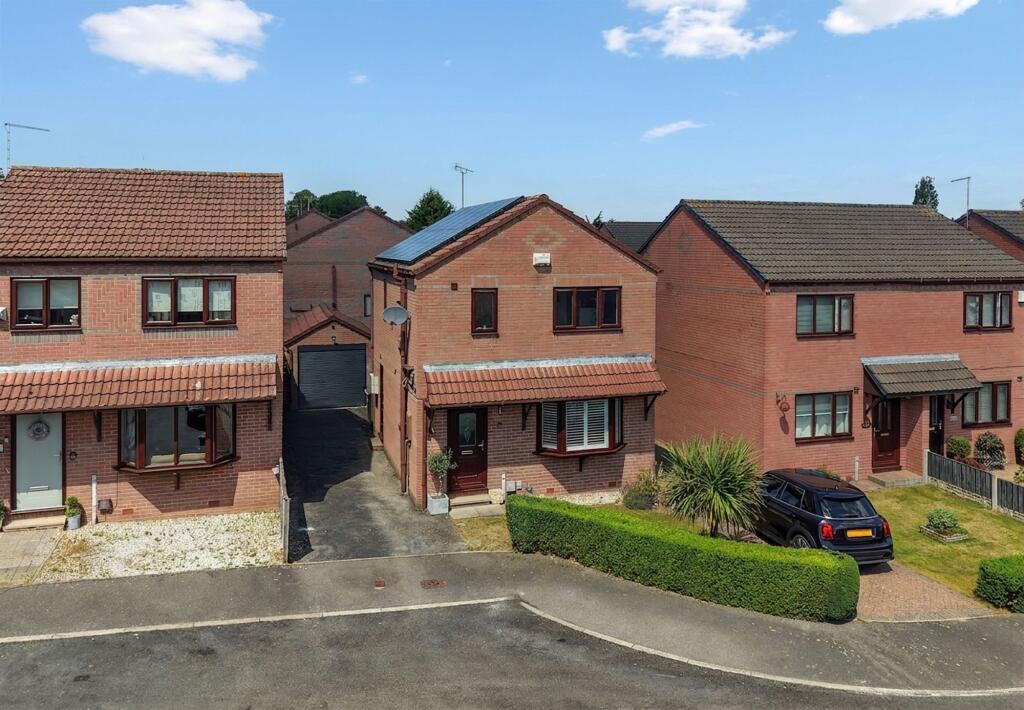 Main image of property: Elvaston Road, North Wingfield, S42
