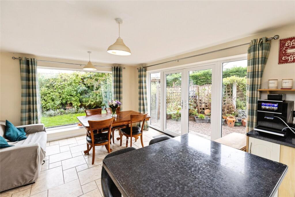 House in Shrewsbury, Oswestry - View 4