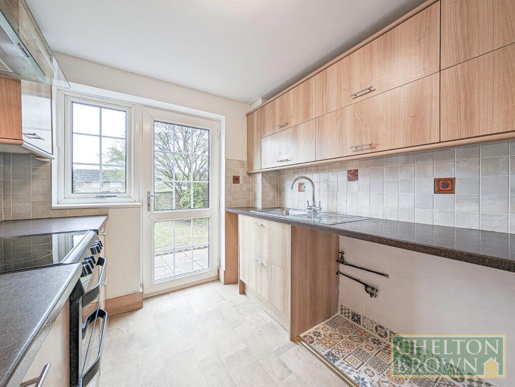 Sansom Court, The Arbours, Northampton, NN3 - View 6