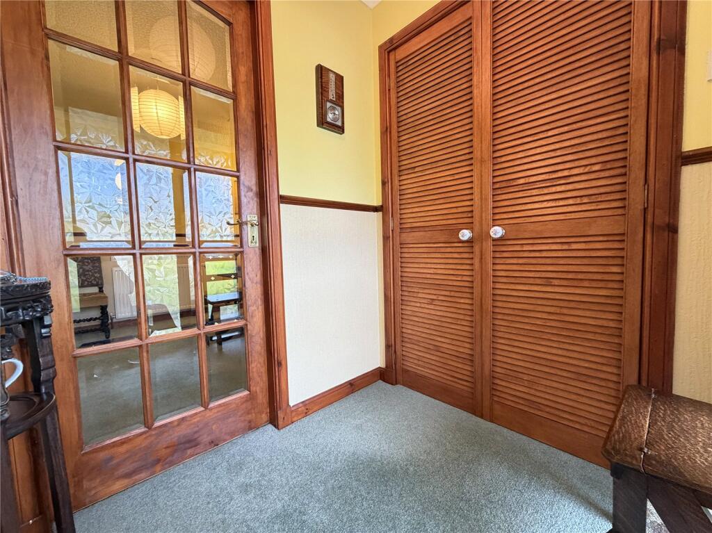 7 Woodside Gardens, Invergordon, IV18 photo 3