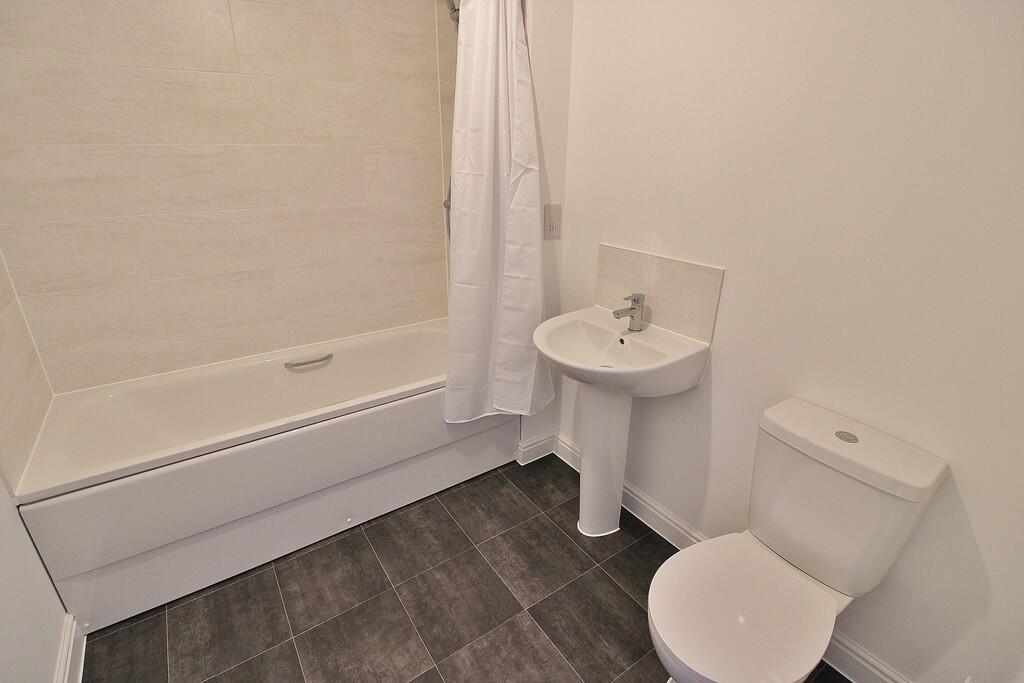 House in Winchester, Newlands - View 4