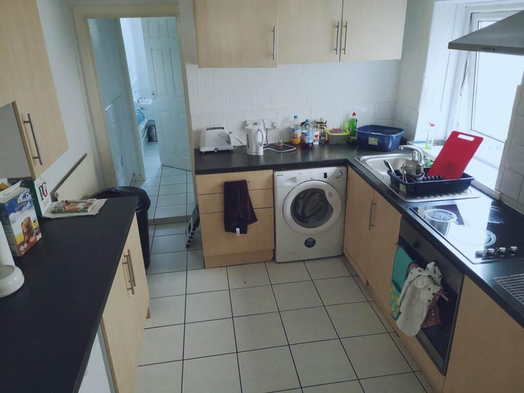 House in Cardiff - View 2