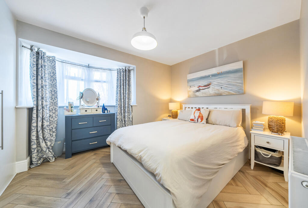 House in London, Morden - View 5