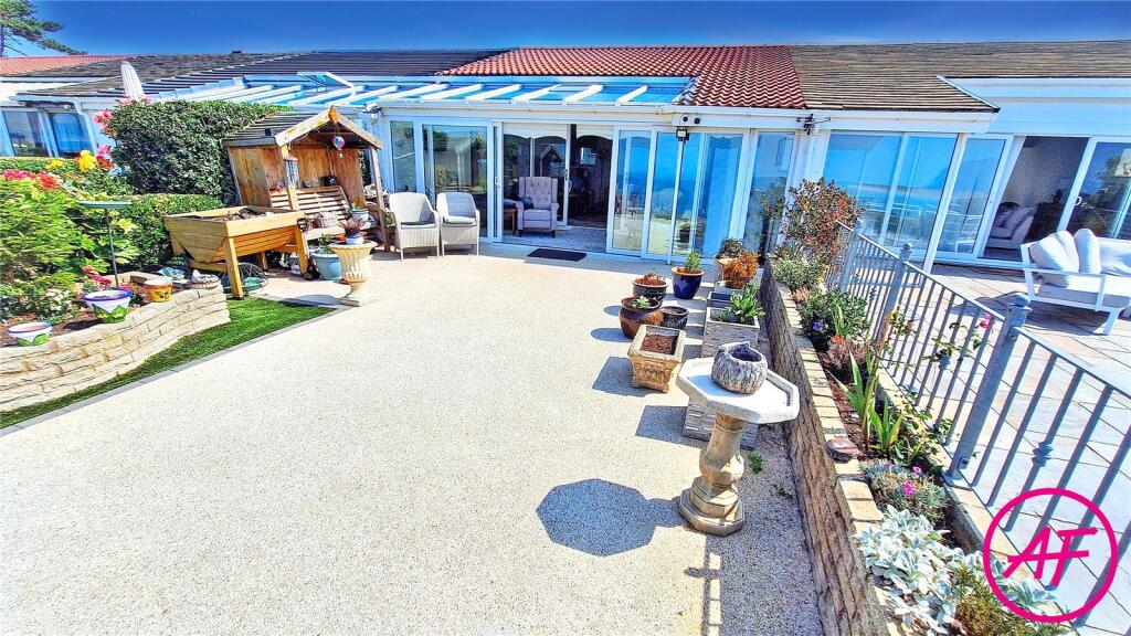 2, Platt Court, Deganwy Road, Conwy, LL31 photo 3
