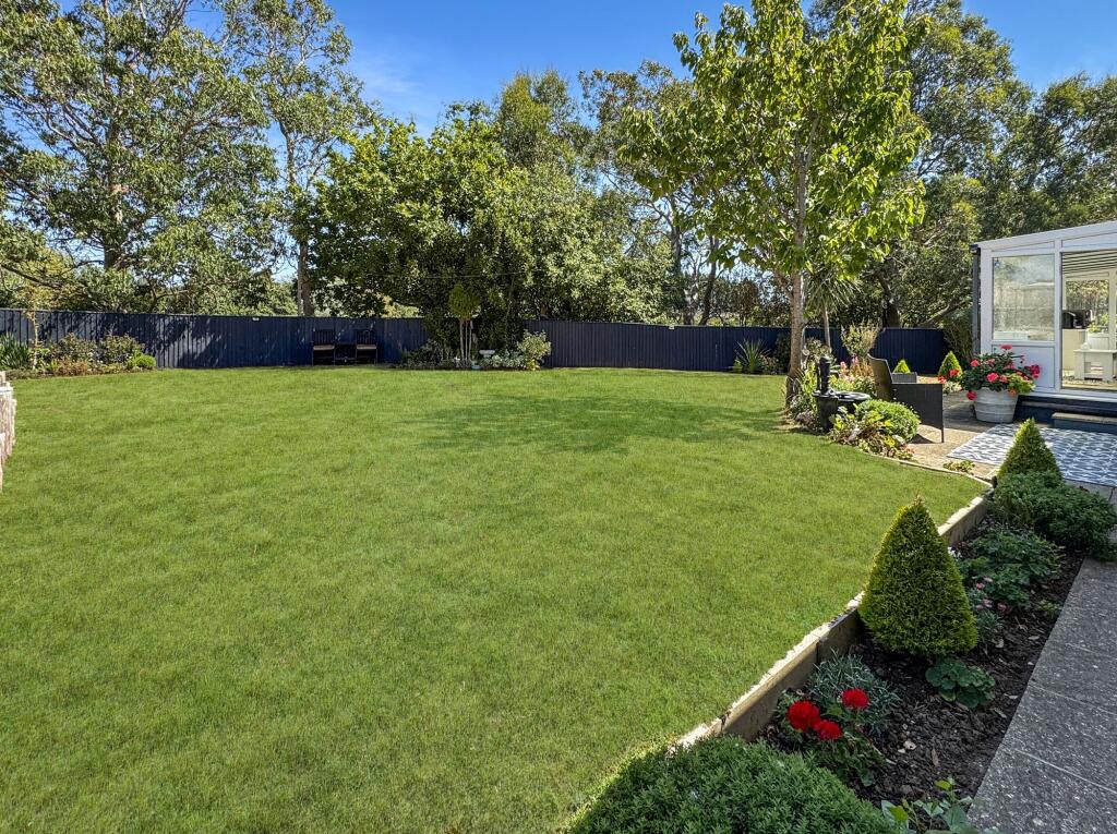 House in Ventnor, Rookley - View 4