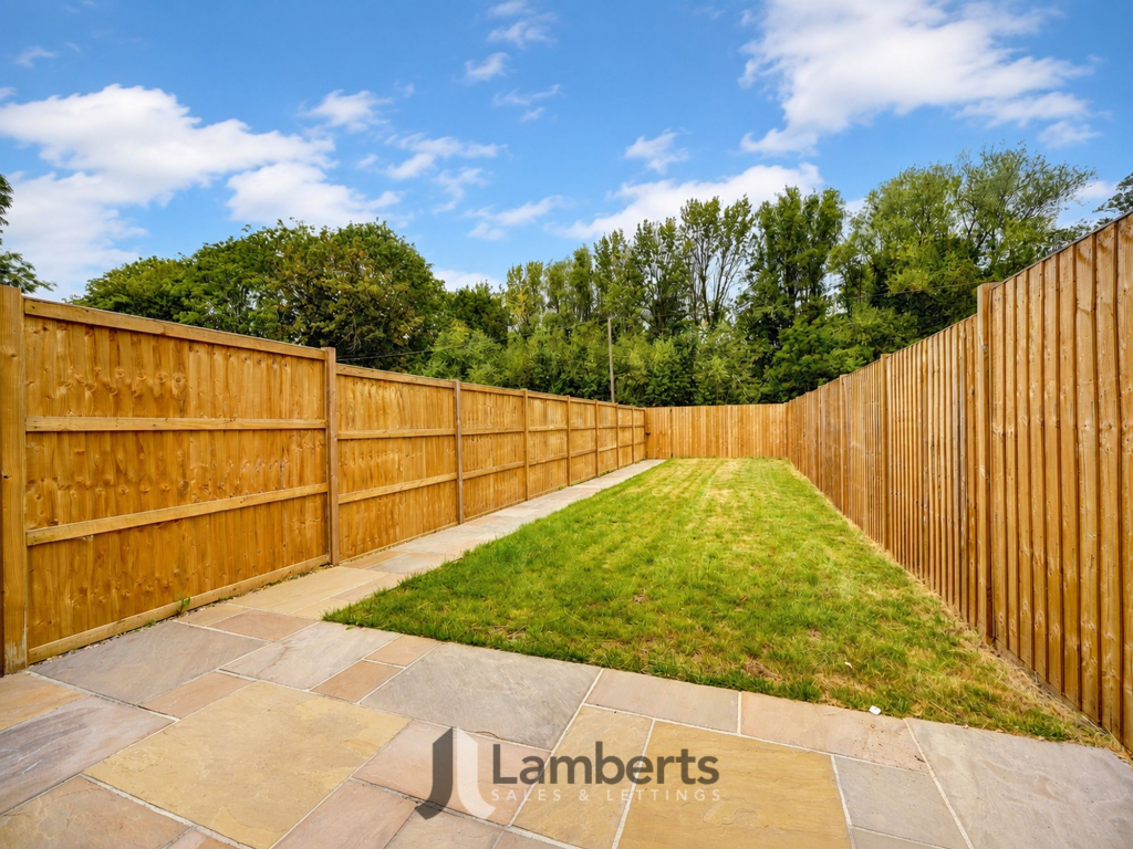 Marlfield Lane, Lakeside, B98 photo 4